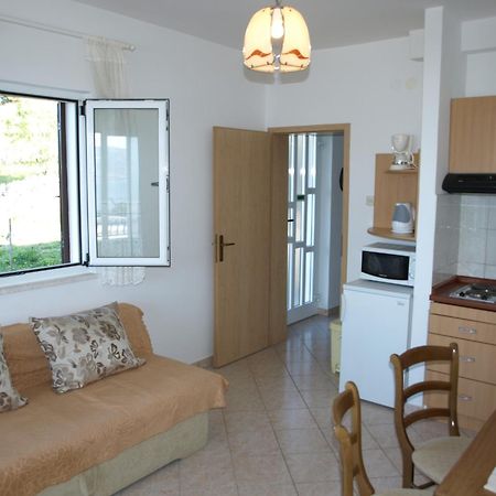Apartments Ljilja Sea View Slatine Exterior foto
