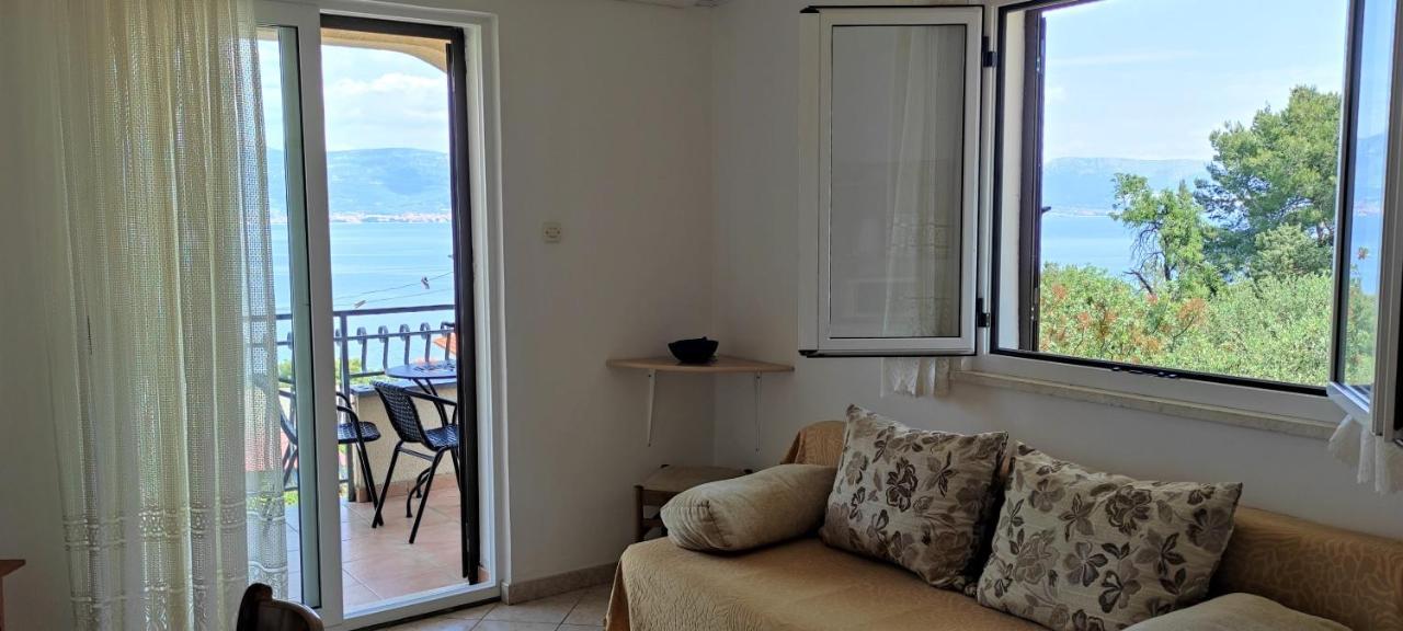Apartments Ljilja Sea View Slatine Exterior foto